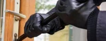 В Вилковской громаде неизвестные обокрали магазин: похищена крупная сумма денег